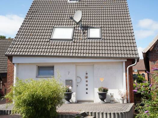Einfamilienhaus zur Miete 1.020 € 3 Zimmer 83 m² 200 m² Grundstück frei ab 01.02.2027 Süderau Süderau 25361