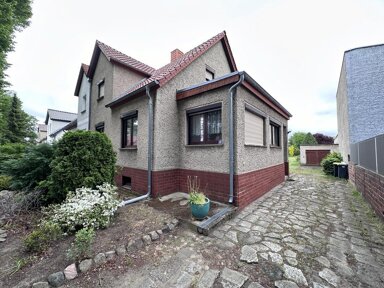 Doppelhaushälfte zum Kauf 438.000 € 4 Zimmer 104,5 m² 812 m² Grundstück Hennigsdorf 16761