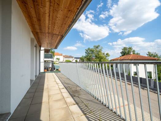 Wohnung zur Miete 1.108 € 3 Zimmer 84 m² 1. Geschoss Schulgasse Ernstbrunn 2115