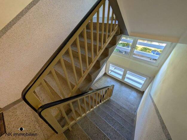 Wohnung zum Kauf 39.950 € 2 Zimmer 47 m² EG Am Hohen Hain 29a Limbach-Oberfrohna 09212