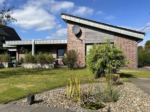 Bungalow zum Kauf 485.000 € 4 Zimmer 134 m² 635 m² Grundstück frei ab sofort Zeven Zeven 27404
