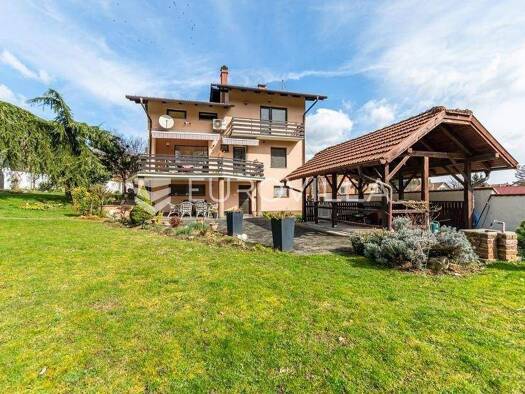 Haus zum Kauf 330.000 € 4 Zimmer 128 m² Crna Gora Koprivnica