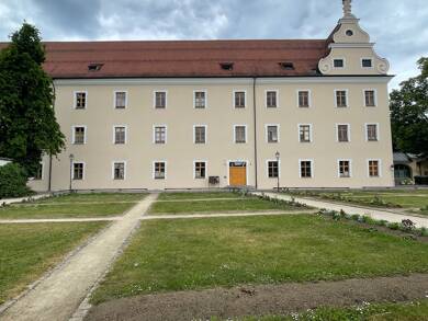 Wohnung zur Miete 866 € 2,5 Zimmer 75,4 m² 2. Geschoss Malteserplatz 2 Amberg Amberg 92224