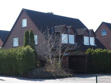 Haus zum Kauf provisionsfrei 345.000 € 5 Zimmer 103 m² 309 m² Grundstück Graf-Bernhard-Ring 1 a Lauenburg/Elbe 21481