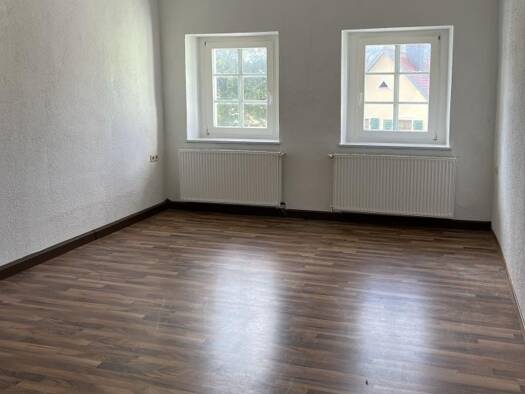 Wohnung zur Miete 389 € 3 Zimmer 72,5 m² Lauenstein 01778