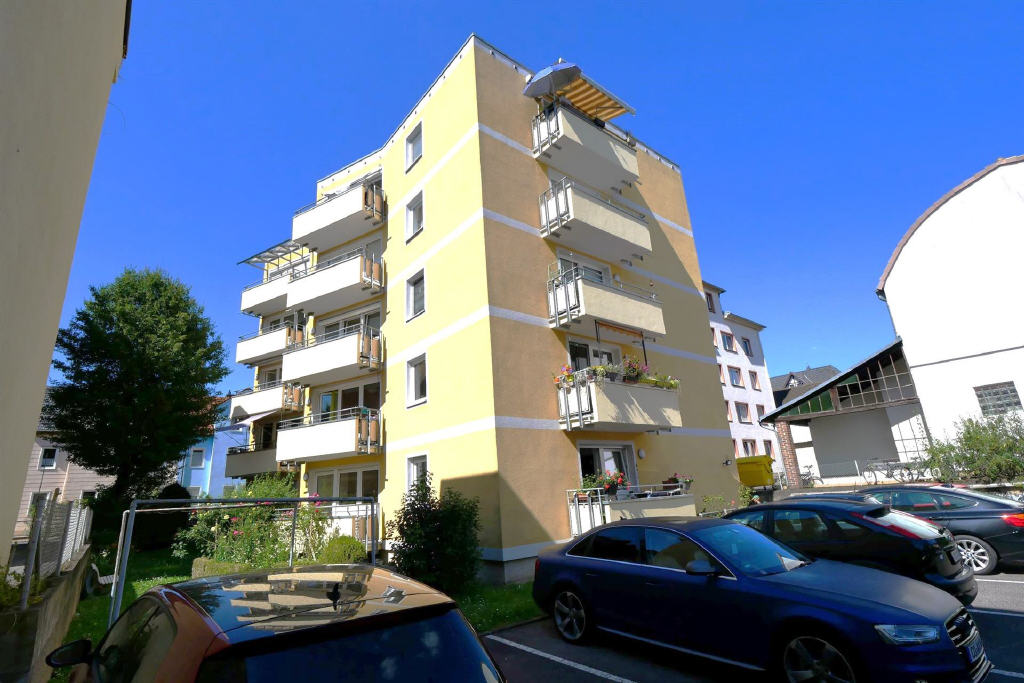 Wohnung zum Kauf 240.000 € 3 Zimmer 80 m²<br/>Wohnfläche 2.<br/>Geschoss Innenstadt Coburg 96450