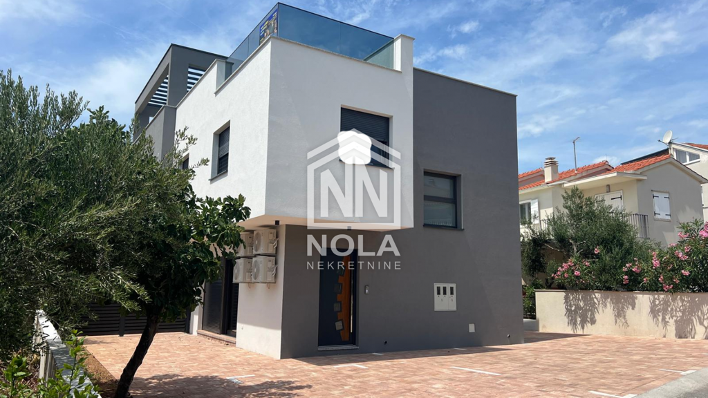 Reihenmittelhaus zum Kauf 495.000 € 4 Zimmer Vodice 22211