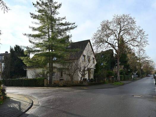 Einfamilienhaus zum Kauf 745.000 € 6 Zimmer 147 m² 435 m² Grundstück Bretzenheim Mainz 55128