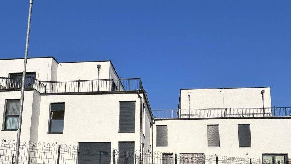 Doppelhaushälfte zur Miete - Erstbezug 1.900 € 5 Zimmer 144,8 m² frei ab sofort Wilfersdorf 3434