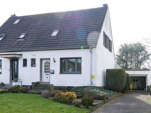 Doppelhaushälfte zum Kauf 239.000 € 3 Zimmer 80 m² 513 m² Grundstück Schiefbahn Willich 47877