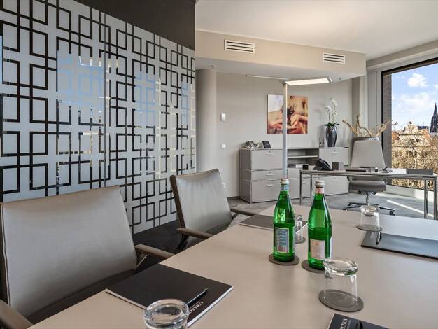 Bürofläche zur Miete provisionsfrei 379 € 4 m² Bürofläche Rudolfplatz Altstadt-Süd Innenstadt 50674