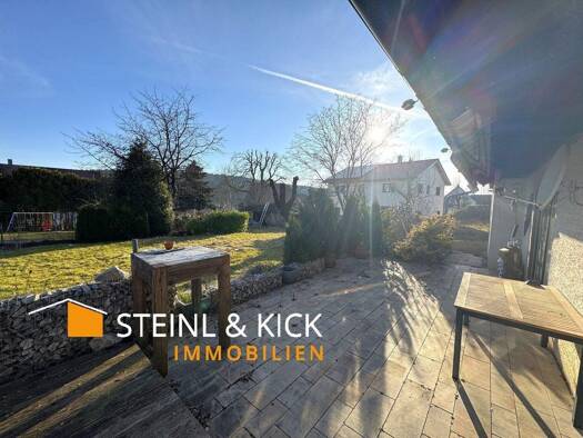 Bungalow zum Kauf 165.000 € 3,5 Zimmer 82 m² 1.190 m² Grundstück frei ab sofort Aicha Birgland 92262