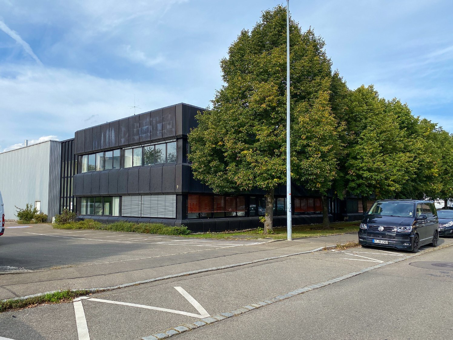 Bürofläche zur Miete provisionsfrei 1.055 m²<br/>Bürofläche ab 485 m²<br/>Teilbarkeit Karl-Henschel-Straße 7 Industriegebiet Reutlingen 72770