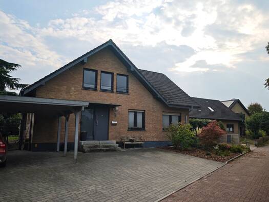 Einfamilienhaus zum Kauf provisionsfrei 410.000 € 6,5 Zimmer 191 m² 735 m² Grundstück Zum Tiefen Reck 14 Halen Lotte 49504