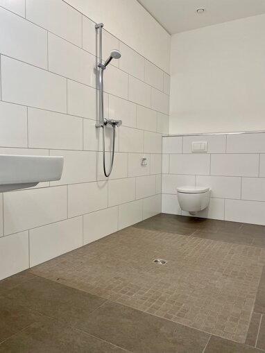 Studio zur Miete 610 € 2 Zimmer 52,4 m² EG frei ab sofort Maximin 1 Trier 54292