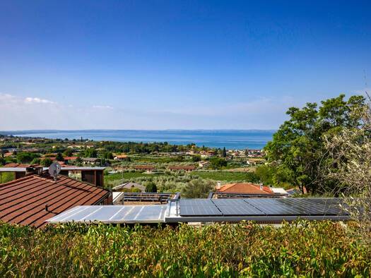 Villa zum Kauf 2.960.000 € 5 Zimmer 164 m² 680 m² Grundstück frei ab 31.12.2026 via Paerno 25 Bardolino 37011