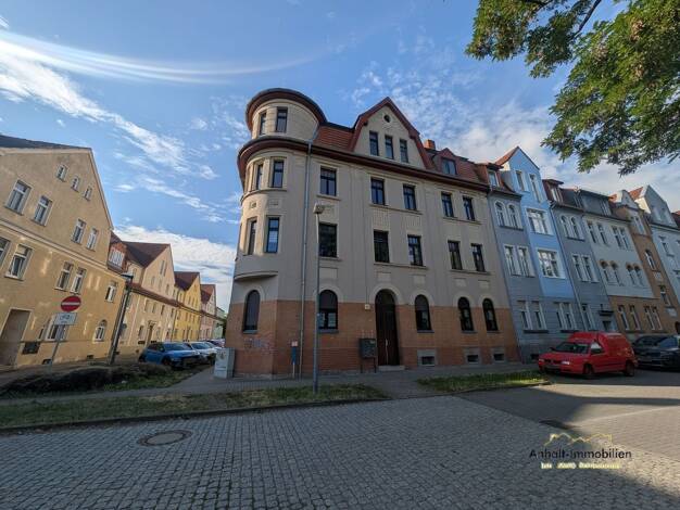 Wohnung zur Miete 355 € 2 Zimmer 50,9 m² 4. Geschoss frei ab 01.09.2026 Schreberstraße 8 Bitterfeld Bitterfeld-Wolfen 06749