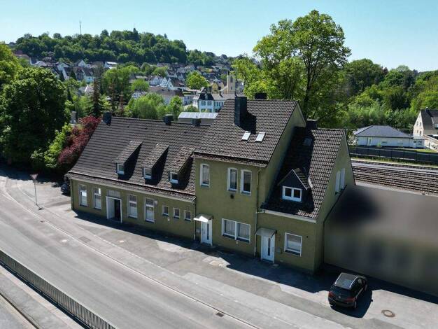 Mehrfamilienhaus zum Kauf als Kapitalanlage geeignet 199.000 € 447 m² 878 m² Grundstück Suttrop Warstein 59581