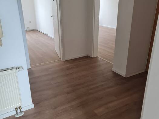 Terrassenwohnung zur Miete 460 € 4 Zimmer 89 m² Geschoss 1/3 frei ab sofort Limbach-Oberfrohna Limbach-Oberfrohna 09212