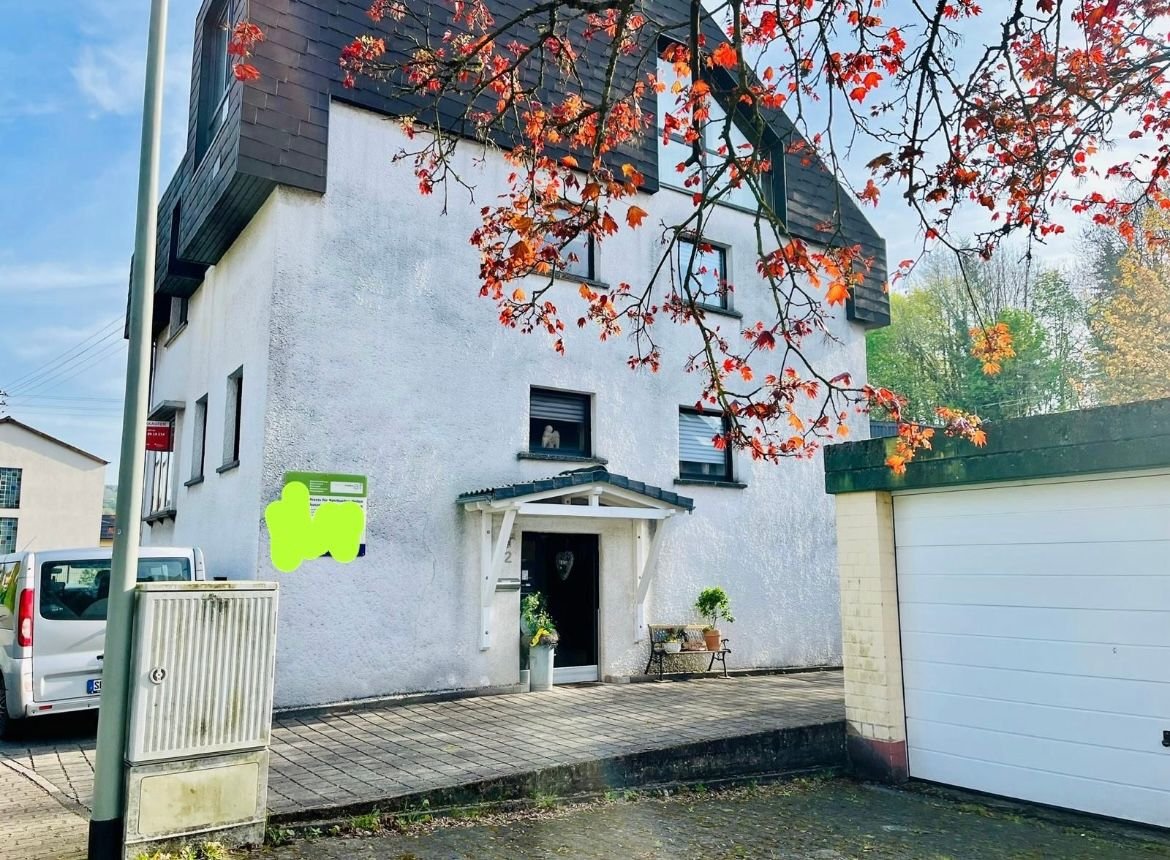 Mehrfamilienhaus zum Kauf provisionsfrei 248.000 € 7 Zimmer 210 m²<br/>Wohnfläche 498 m²<br/>Grundstück Schmelz Schmelz 66839