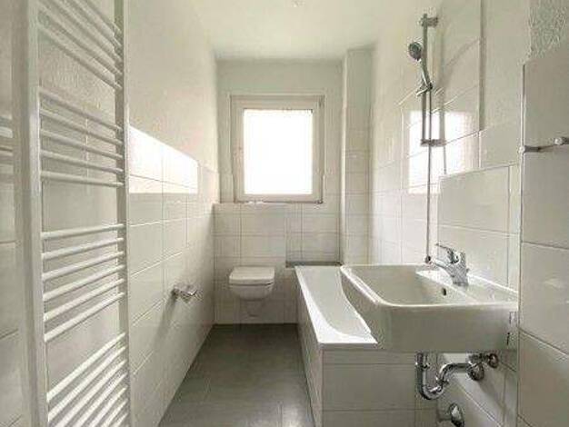 Wohnung zur Miete 725 € 3 Zimmer 76,3 m² 1. Geschoss frei ab 11.04.2026 Brühlweg 8 Marten Dortmund 44379