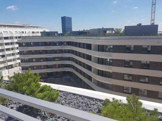 Wohnung zur Miete 1.285 € 2 Zimmer 56 m² Geschoss 2/5 frei ab 01.03.2026 Berg am Laim München 81673