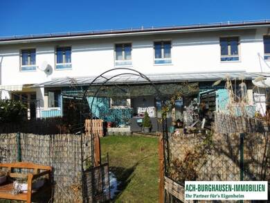 Haus zum Kauf 449.000 € 4 Zimmer 108 m² 7.052 m² Grundstück Burgschwaigerweg Ponlach Tittmoning 84529