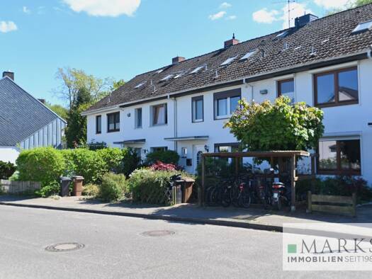 Reihenmittelhaus zum Kauf 249.000 € 6 Zimmer 125 m² 318 m² Grundstück Lübeck 23564