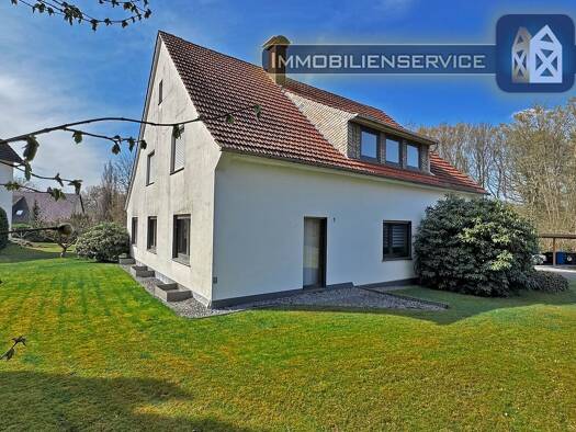 Haus zum Kauf 459.500 € 8 Zimmer 255 m² 1.500 m² Grundstück frei ab sofort Innenstadt Bad Oeynhausen 32545