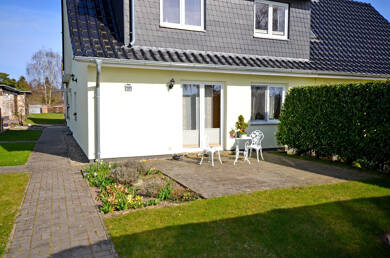 Haus zum Kauf 406.500 € 5 Zimmer 140 m² 909 m² Grundstück Am Bodden 35 Buschvitz Buschvitz 18528