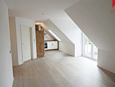 Wohnung zur Miete 675 € 2 Zimmer 62 m² Dachgeschoss frei ab sofort Norden Norden , Ostfriesl 26506