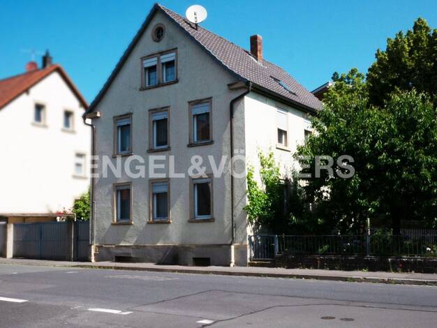 Einfamilienhaus zum Kauf 149.000 € 8 Zimmer 149 m² 578 m² Grundstück Werneck Werneck 97440
