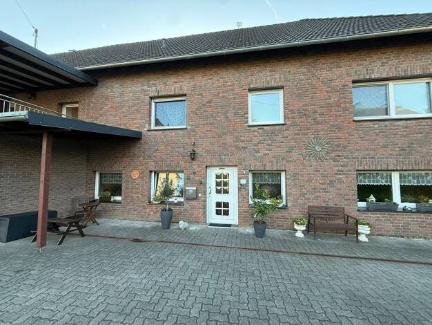 Wohnung zur Miete 1.150 € 4 Zimmer 130 m² 1. Geschoss frei ab 15.10.2026 Stompen 19 Stompen Much 53804