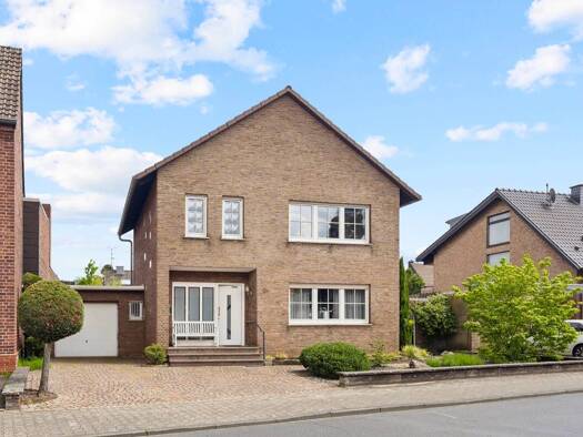 Einfamilienhaus zum Kauf 549.000 € 4 Zimmer 112 m² 567 m² Grundstück Delhoven Dormagen 41540