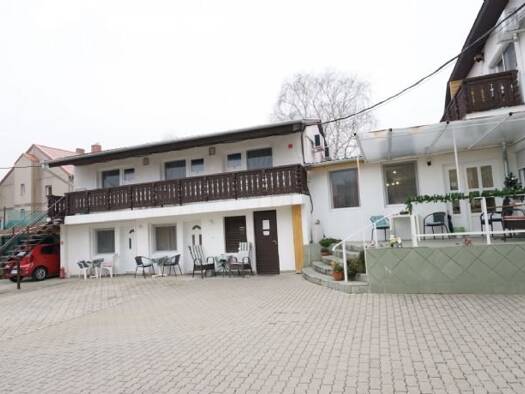 Hotel zum Kauf als Kapitalanlage geeignet 457.000 € 11 Zimmer 360 m² 1.500 m² Grundstück Keszthely 8360