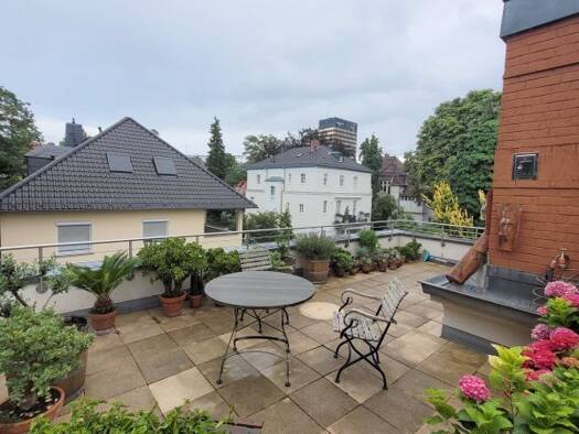 Maisonette zur Miete 2.100 € 4 Zimmer 133 m² 2. Geschoss frei ab 15.12.2026 Wiesbaden Wiesbaden 65189