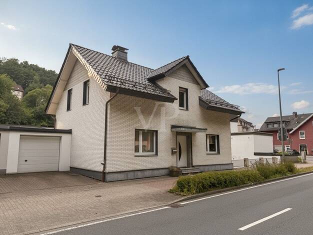 Einfamilienhaus zum Kauf 290.000 € 4,5 Zimmer 149 m² 679 m² Grundstück Klagebach Schalksmühle 58579
