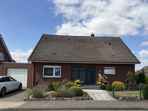 Einfamilienhaus zum Kauf 297.000 € 5 Zimmer 135 m² 524 m² Grundstück Buchenweg 15 Ennigerloh Ennigerloh 59320