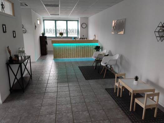 Büro zur Miete provisionsfrei 9,95 € 3 Zimmer 140,7 m² Bürofläche Auf der Heide 14 Büchen 21514