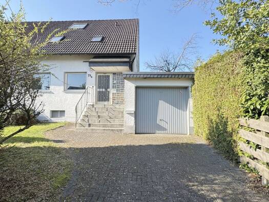 Doppelhaushälfte zum Kauf 298.000 € 5 Zimmer 114 m² 437 m² Grundstück frei ab sofort Marialinden Overath 51491