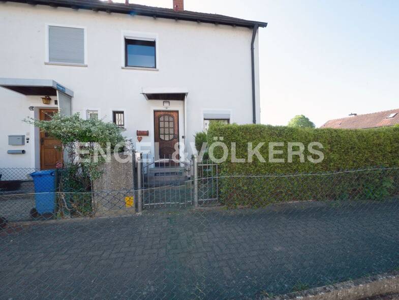 Reihenendhaus zum Kauf 279.000 € 4 Zimmer 120 m² 209 m² Grundstück Bergl Schweinfurt 97421