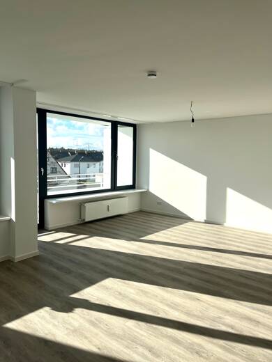 Studio zur Miete 832 € 2 Zimmer 75,7 m² frei ab sofort Dorfstraße 45 Büchenbach - Dorf Erlangen 91056