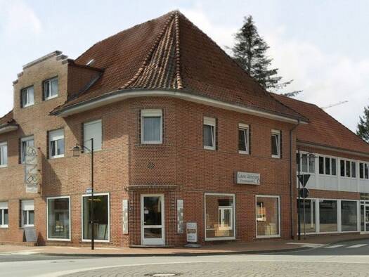 Haus zum Kauf 469.000 € 355 m² 875 m² Grundstück Werlte Werlte 49757