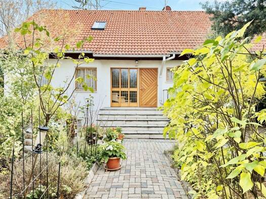 Einfamilienhaus zum Kauf 640.000 € 6 Zimmer 168,8 m² 750 m² Grundstück Großzschocher Leipzig 04249