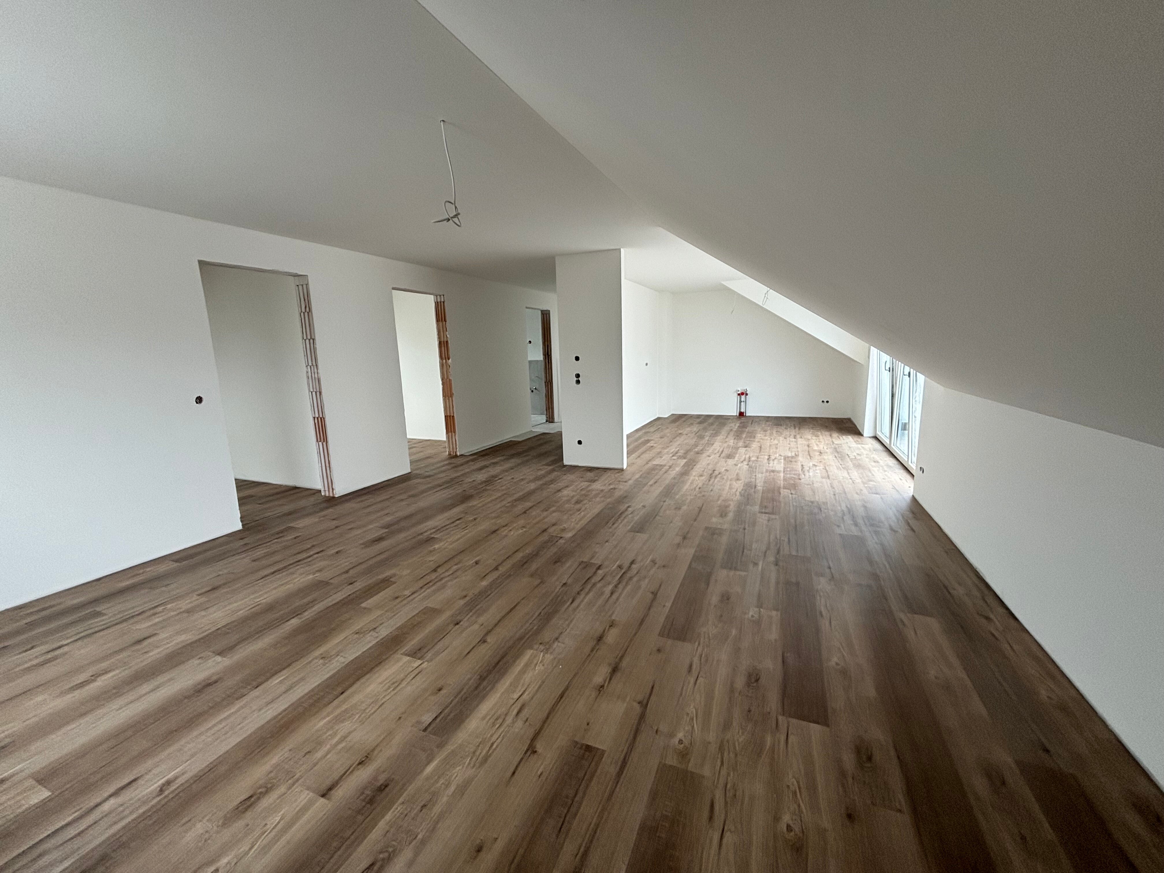 Wohnung zum Kauf provisionsfrei 450.000 € 3 Zimmer 75,6 m²<br/>Wohnfläche 2.<br/>Geschoss ab sofort<br/>Verfügbarkeit Haupststr.23 Ecknach Aichach 86551