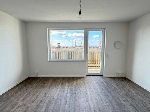 Wohnung zur Miete 957 € 2,5 Zimmer 69,2 m² 7. Geschoss Grunaer Straße 5 Pirnaische Vorstadt Dresden 01069