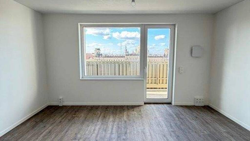 Wohnung zur Miete 957 € 2,5 Zimmer 69,2 m² 7. Geschoss Grunaer Straße 5 Pirnaische Vorstadt Dresden 01069
