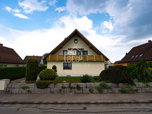 Mehrfamilienhaus zum Kauf 398.000 € 11,5 Zimmer 240,4 m² 659 m² Grundstück Dentlein Dentlein am Forst 91599