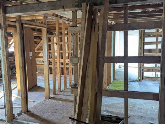 Mehrfamilienhaus zum Kauf 145.000 € 10 Zimmer 270 m² 1.033 m² Grundstück Altenkleusheim Olpe 57462