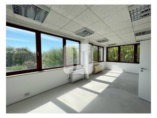 Bürofläche zur Miete 150 m² Bürofläche teilbar ab 100 m² Groß Borstel Hamburg 22453